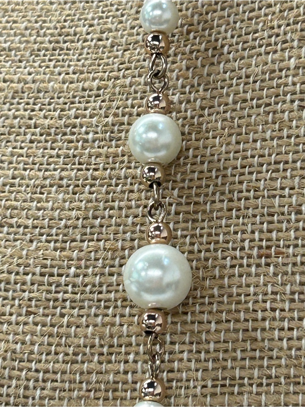 CHANEL? Long Faux Pearl Station Necklace in White and Gold - Picture 3 of 9